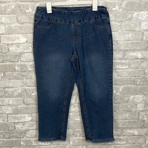 Soft Surroundings Cropped Pull On Jeans